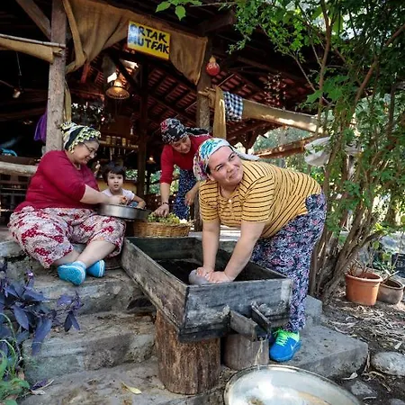Hotel Pastoral Valley Farm Fethiye